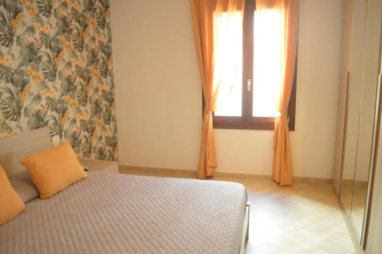Casa Gialla Santa Teresa Gallura